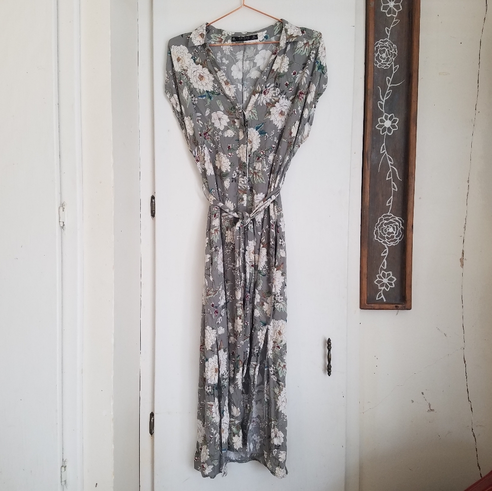 Zara Grey Floral Button Up Dress